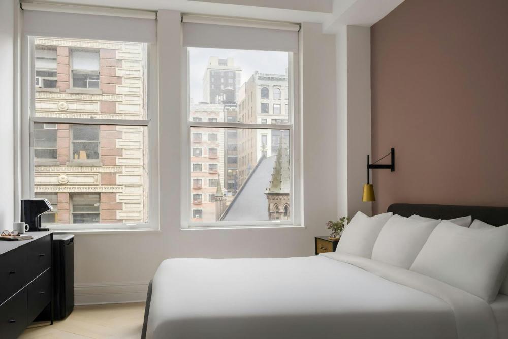 King Room at Flatiron Hotel, photo 2